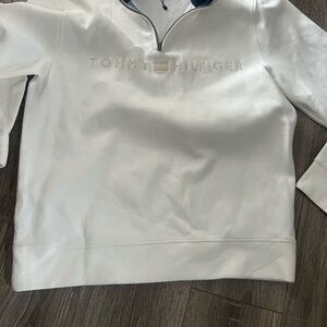 Tommy Hilfiger White Crewneck Sweater